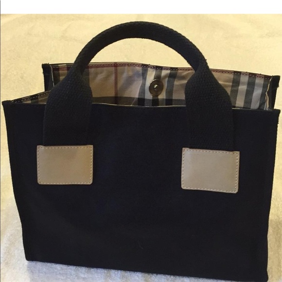 Burberry tote - Picture 3 of 8